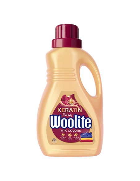 WOOLITE Płyn do prania tkanin KOLOR z keratyna, 900 ml